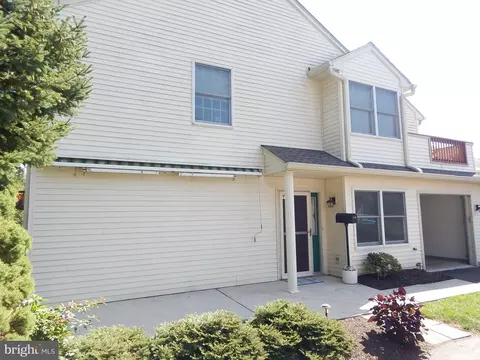 160 160 Lindfield Cir, Macungie, PA 18062