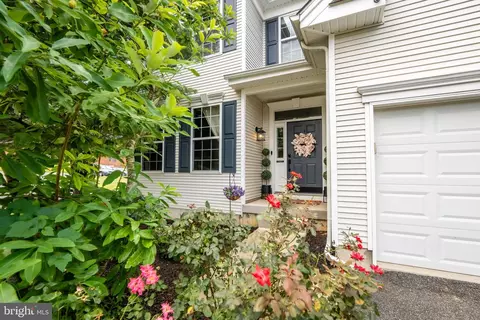 2426 S Wood St, Allentown, PA 18103