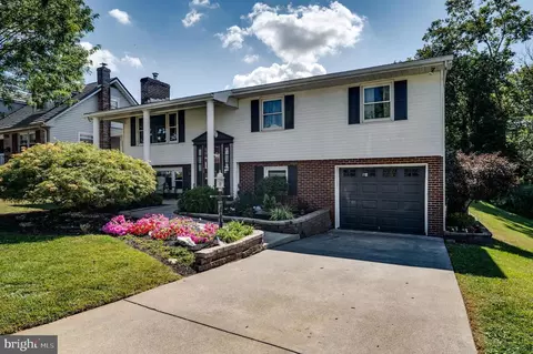 932 936 Walnut St, Emmaus, PA 18049