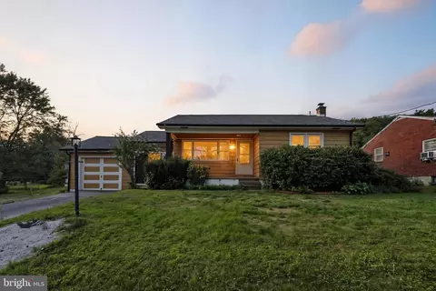 3095 Main Rd E, Emmaus, PA 18049