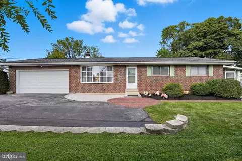 6342 Chapmans Rd, Allentown, PA 18106