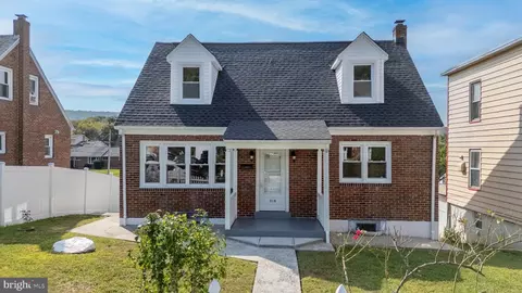 316 E 318 E Susquehanna St, Allentown, PA 18103