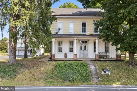 9139 Breinigsville Rd, Breinigsville, PA 18031