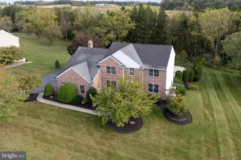 2189 Beechwood St, Orefield, PA 18069