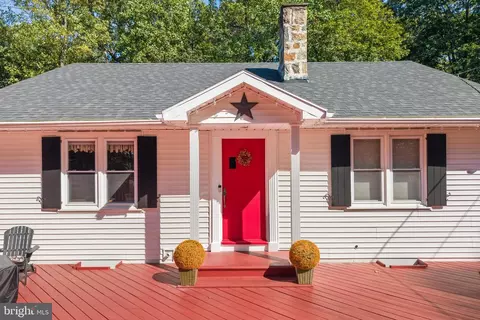 2331 S Filbert St, Allentown, PA 18103