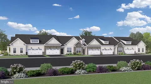 3010 N Cider Dr, Whitehall, PA 18052