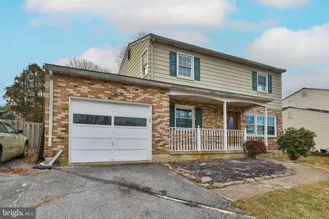 210 S 16th St, Emmaus, PA 18049