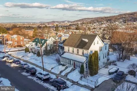 1014 Jeter Ave, Bethlehem, PA 18015