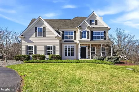 1375 Clearview Rd, Coplay, PA 18037