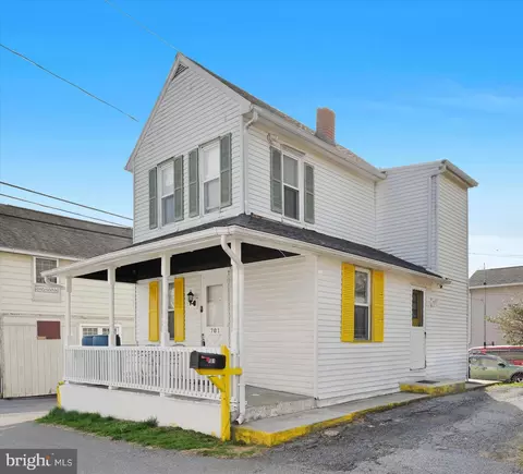 701 Pike St, Bethlehem, PA 18018