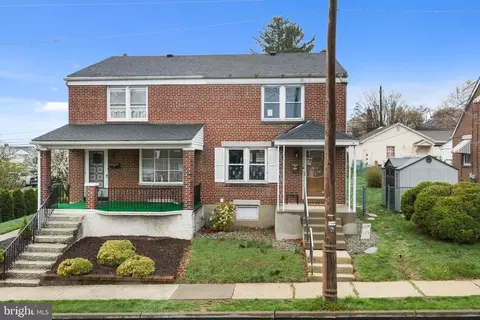 240 5th St, Whitehall, PA 18052