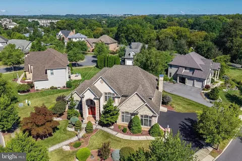 19 Spring Wood Dr, Allentown, PA 18104