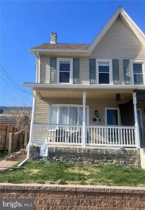 110 Chestnut St, Slatington, PA 18080