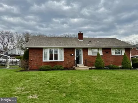 1121 N Saint Lucas St, Allentown, PA 18104