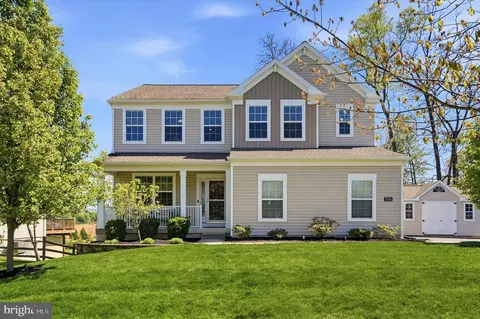 9206 Windy Bush Ln, Breinigsville, PA 18031