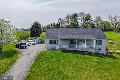 8738 Cardinal, New Tripoli, PA 18066