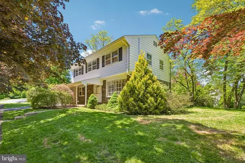 3065 W Livingston St, Allentown, PA 18104