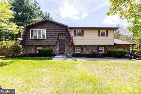 1250 Minesite Rd, Allentown, PA 18103