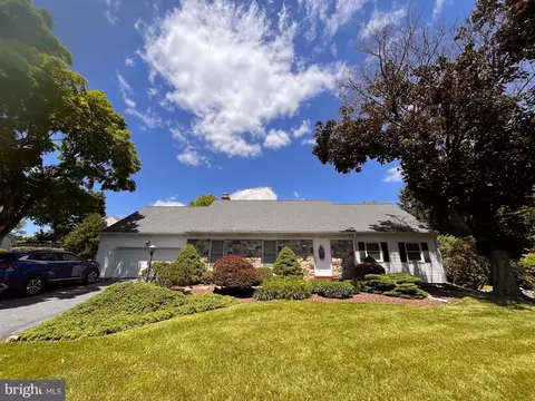 4053 Wedgewood Rd, Allentown, PA 18104