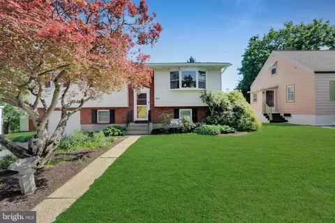 1244 Taft Ave, Allentown, PA 18103