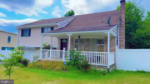 511 E Harrison St, Emmaus, PA 18049