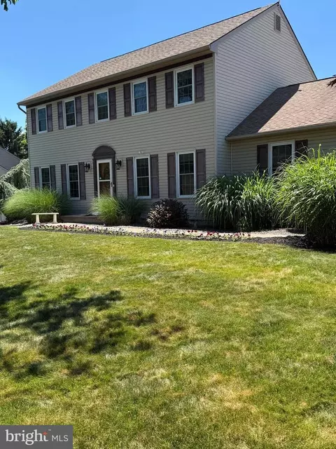 134 Aspen Dr, Allentown, PA 18104