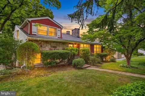 135 North St, Emmaus, PA 18049