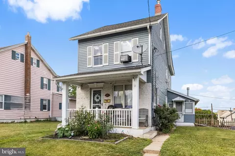 127 S 4th St, Coplay, PA 18037