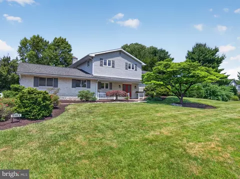 5463 Doris Dr, Allentown, PA 18106