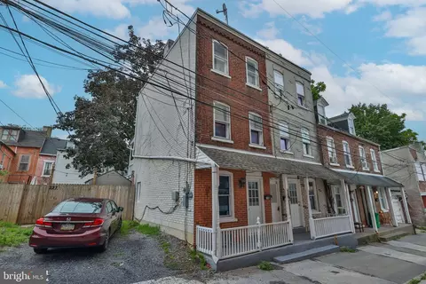 230 N Nagle St, Allentown, PA 18102