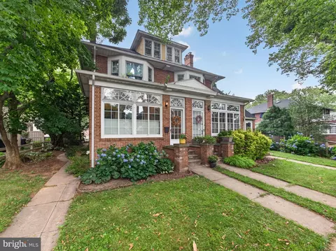 2445 W Allen St, Allentown, PA 18104