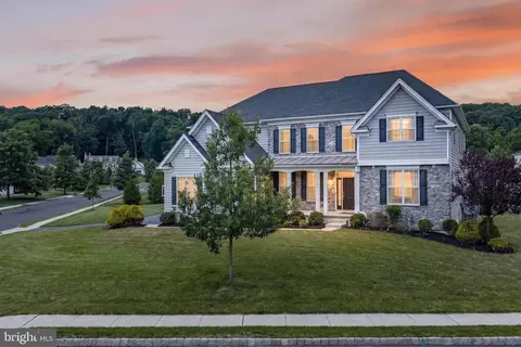6155 Blue Belle, Center Valley, PA 18034