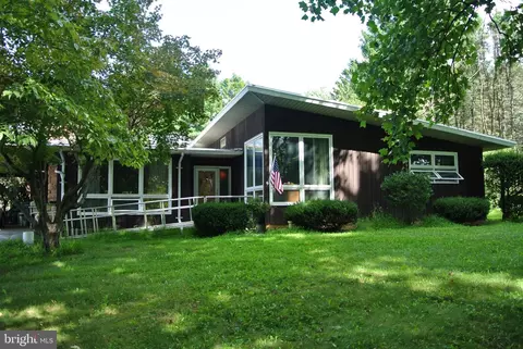 4515 E Texas, Allentown, PA 18103