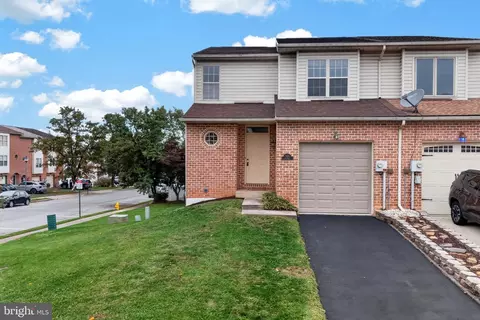 355 Avi Dr, Alburtis, PA 18011