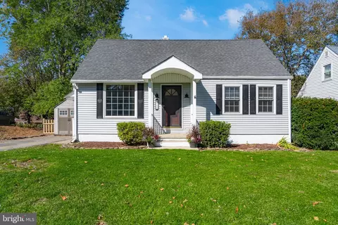 2711 W South St, Allentown, PA 18103