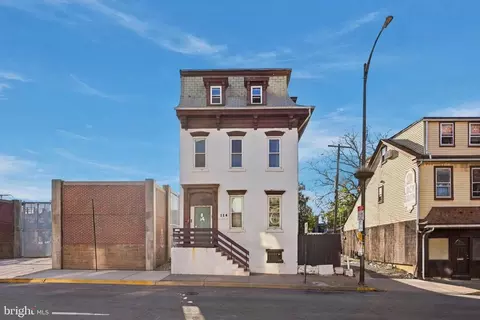114 S 8th St, Allentown, PA 18102