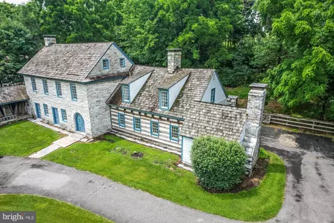 382 N Locust St, Myerstown, PA 17067