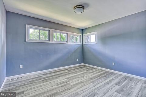 600 E Walnut St, Palmyra, PA 17078 photo 22