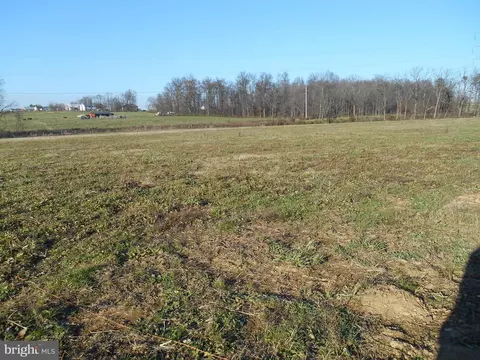 758 Stracks Dam Rd, Myerstown, PA 17067