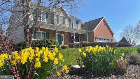 424 Millbridge Dr, Lebanon, PA 17042