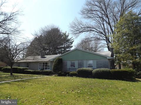 13 Pennwood Rd, Lebanon, PA 17042