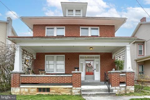 135 W Sheridan Ave, Annville, PA 17003