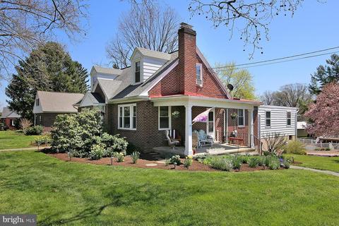 1236 Elm St, Lebanon, PA 17042