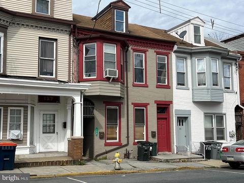 129 N 9th St, Lebanon, PA 17046