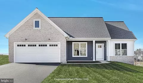 124 Ginger Ct, Lebanon, PA 17046