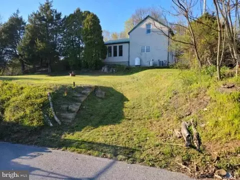 1104 N 7th St, Lebanon, PA 17046
