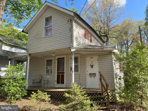 33 Mount Lebanon Dr, Lebanon, PA 17046