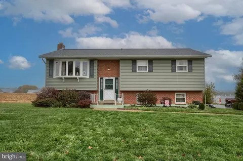 409 Oak St, Richland, PA 17087