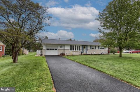 202 Oak St, Richland, PA 17087