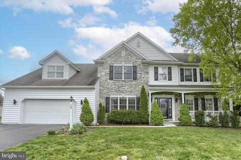 15 Augusta Dr, Annville, PA 17003